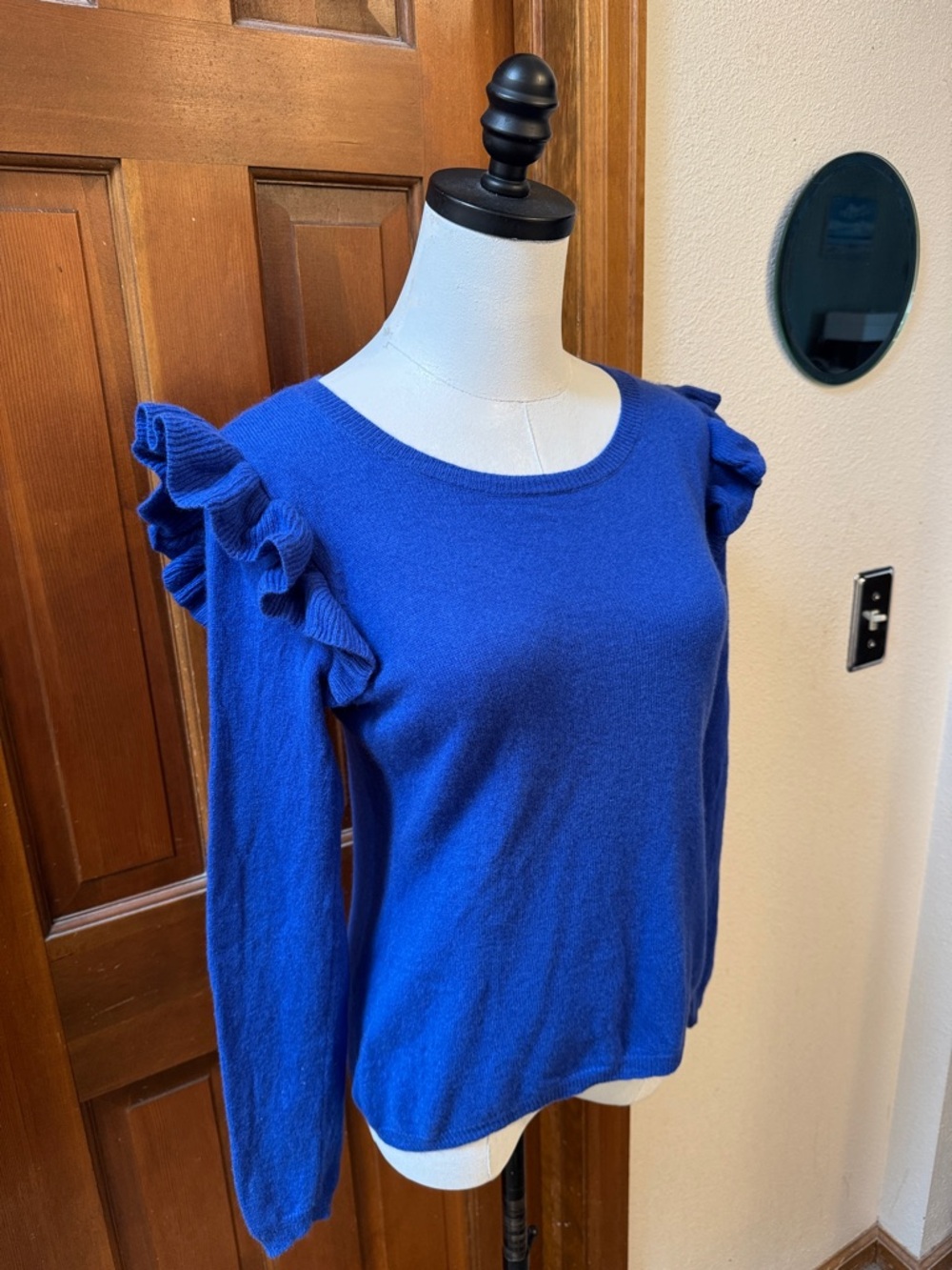 Qi Cashmere Royal Blue Ruffle Shoulder Sweater Size S